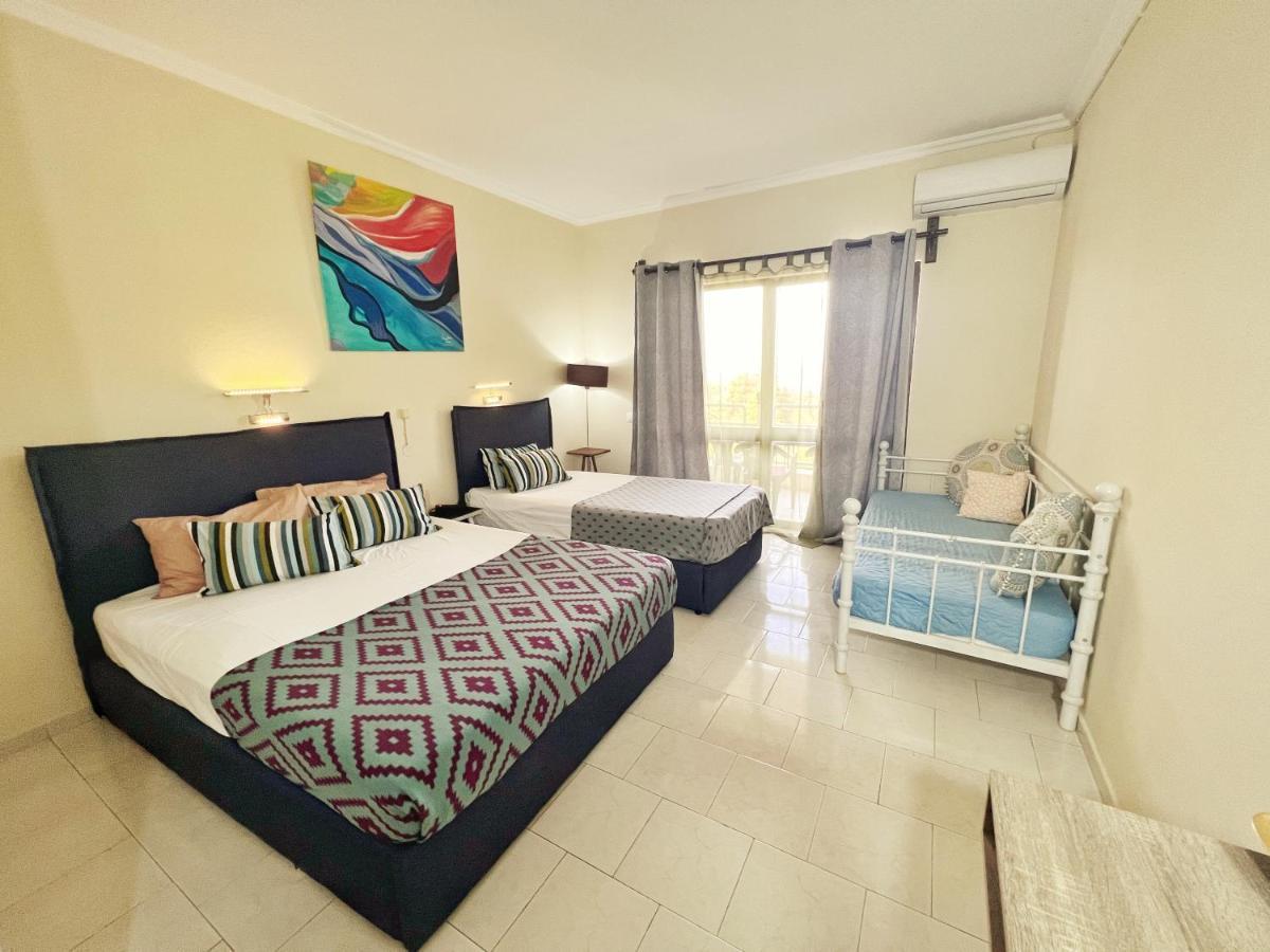 Avra Sunset Sea View Hotel apartamentowy