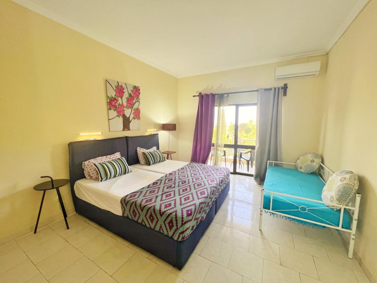 Hotel apartamentowy Avra Sunset Sea View