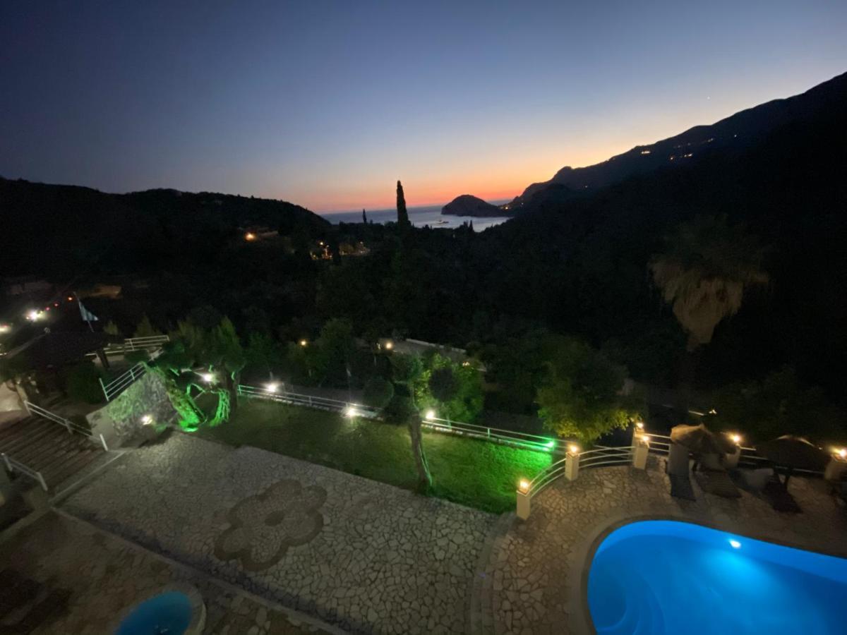 Avra Sunset Sea View Aparthotel 3*