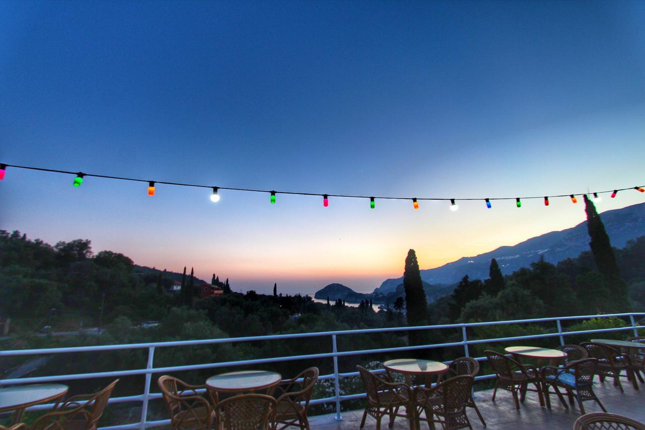 Aparthotel Avra Sunset Sea View 3*
