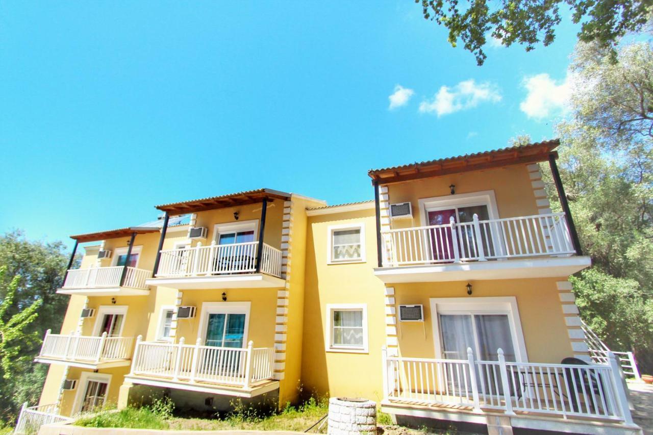 Aparthotel Avra Sunset Sea View 3*